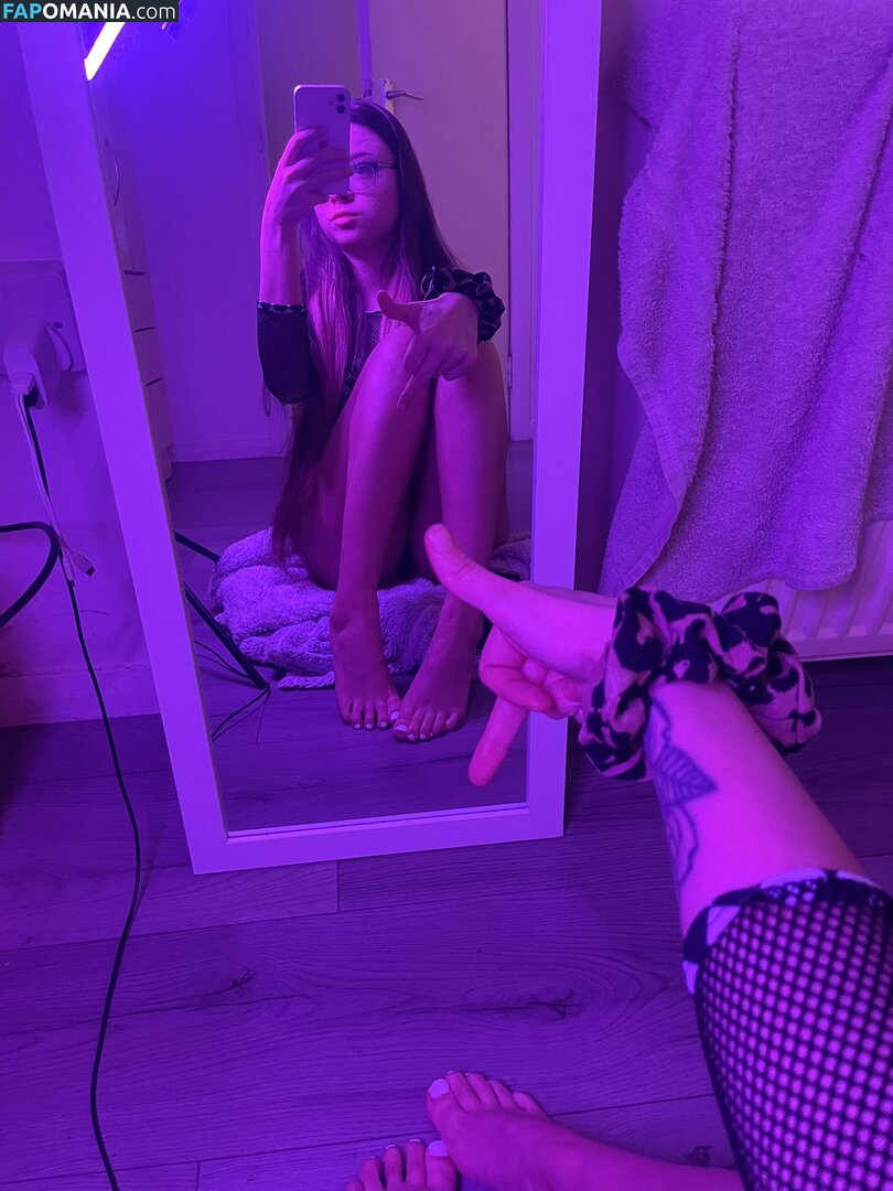 carax02 / https: / xcarax02 Nud OnlyFans  Fotografie scursă #14