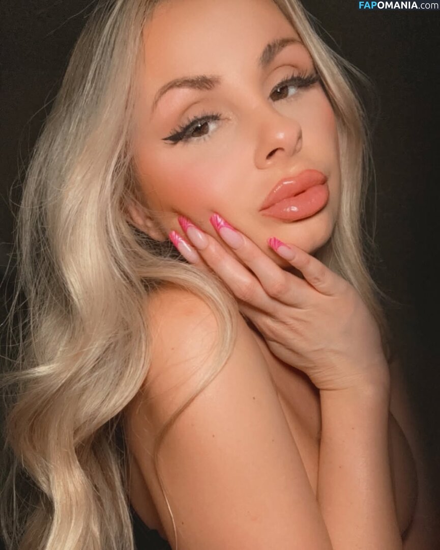 _xchristiina Nud OnlyFans  Fotografie scursă #7
