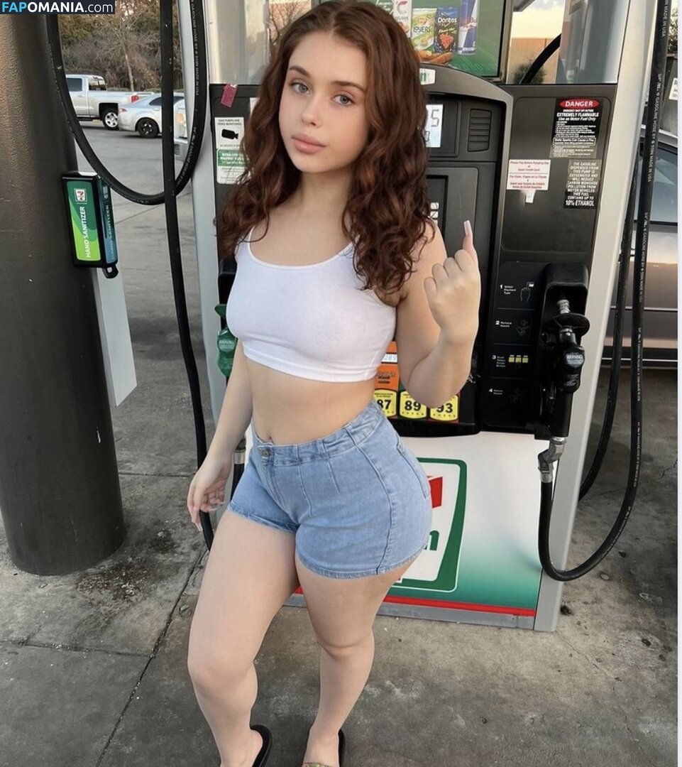 juliaaluv1 / xoxojulia / xoxojuliaa Nud OnlyFans  Fotografie scursă #3