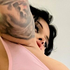 xwifekaren
