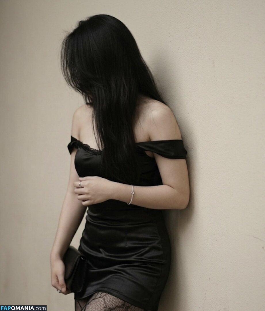 nin140 / y00naa Nud OnlyFans  Fotografie scursă #2