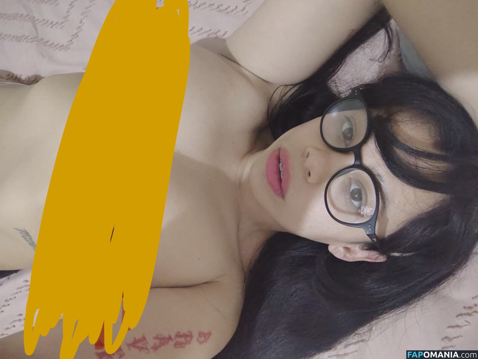 Yad Young / smells_like_yad / yad_young / yadyoung Nud OnlyFans  Fotografie scursă #3