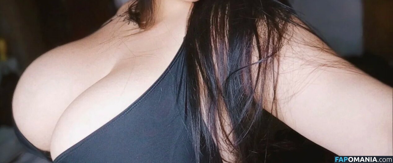 Yael Castillo / Yaelcastill0 / yaecaastillo Nud OnlyFans  Fotografie scursă #18