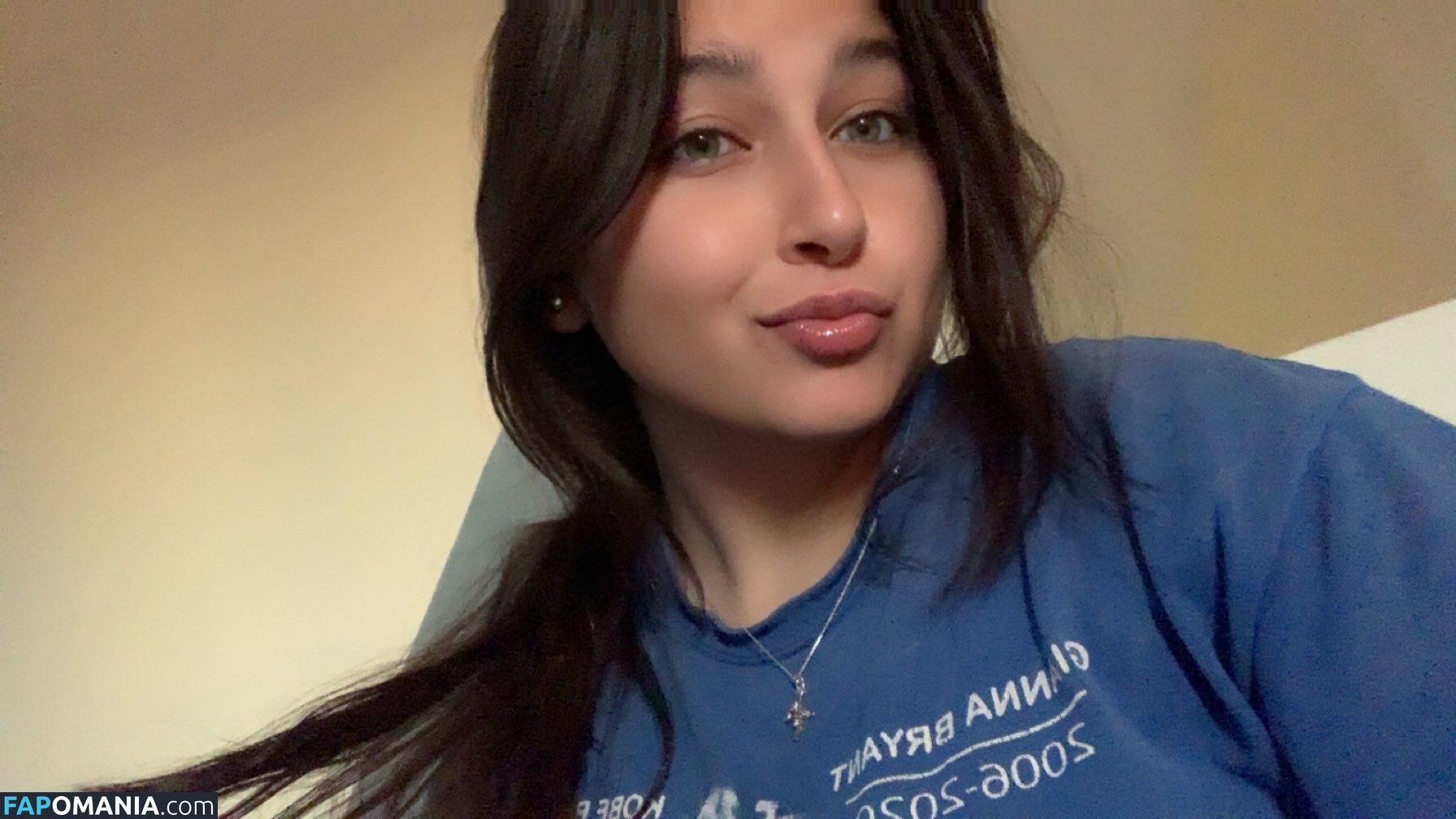 Yagirlsarina24 Nud OnlyFans  Fotografie scursă #2