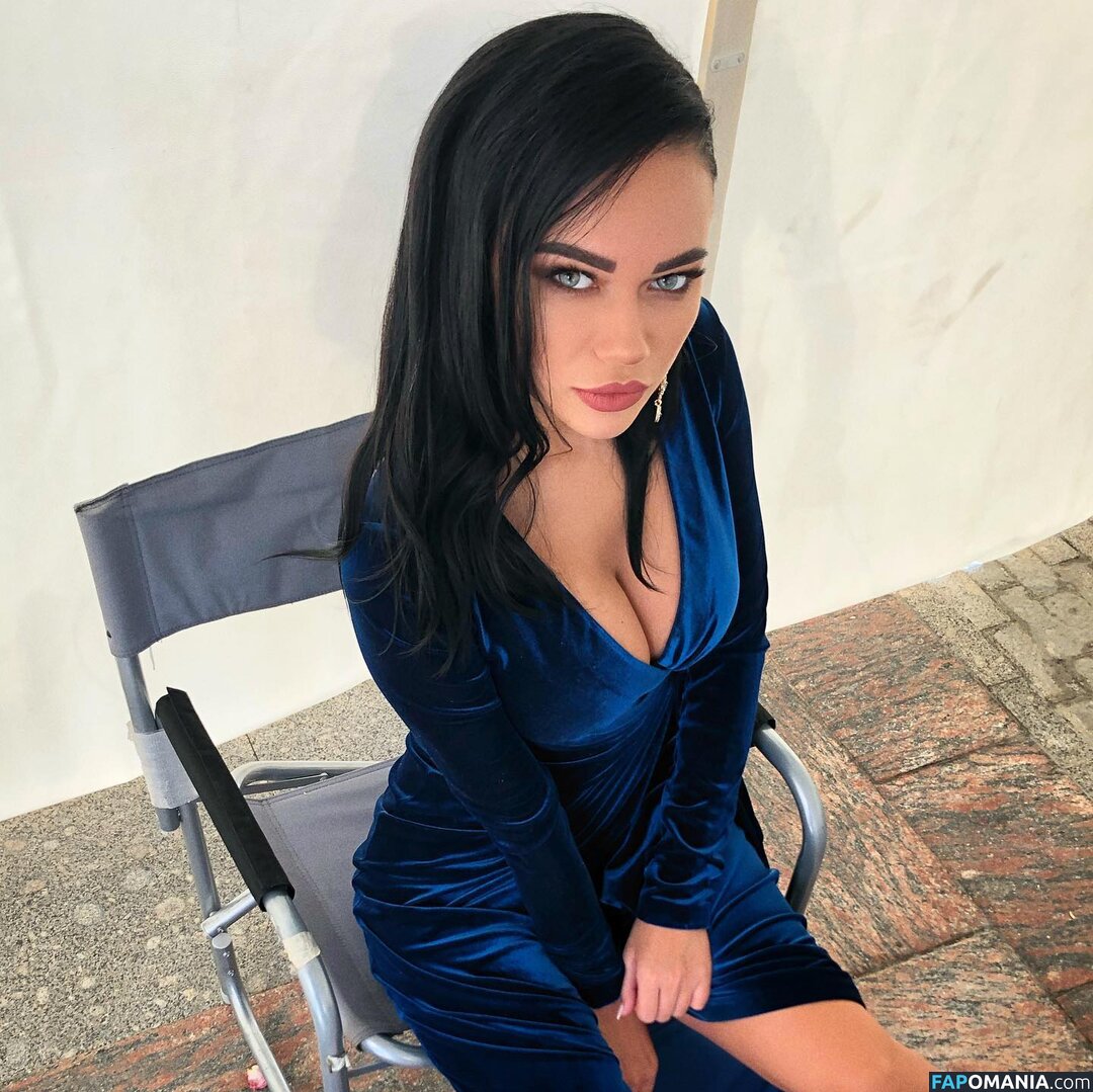 Yana Koshkina / yana_koshkina_official Nud OnlyFans  Fotografie scursă #9