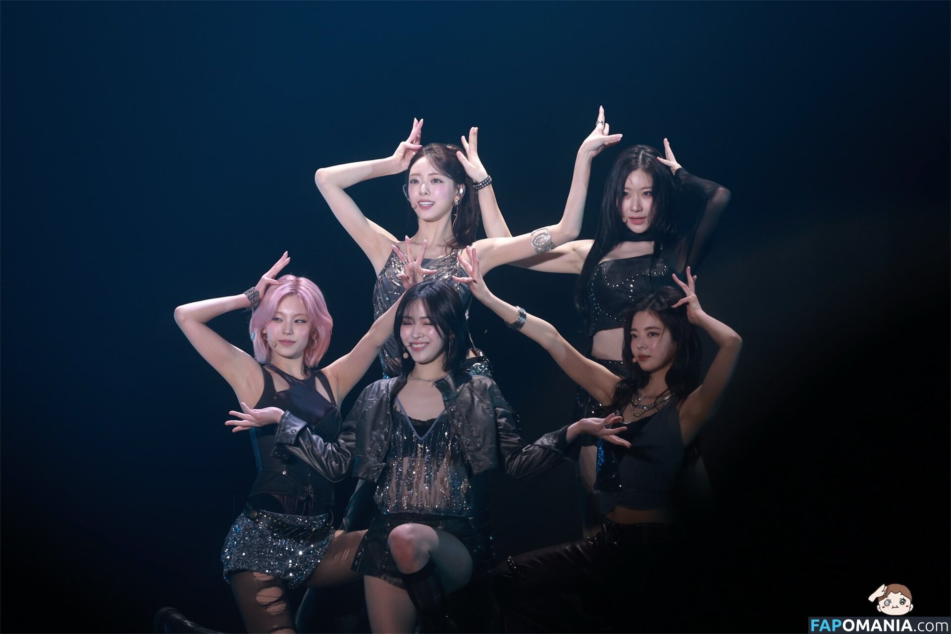 Hwang Ye-ji / ITZY (예지 / Yeji / yezyizhere Nud OnlyFans  Fotografie scursă #20