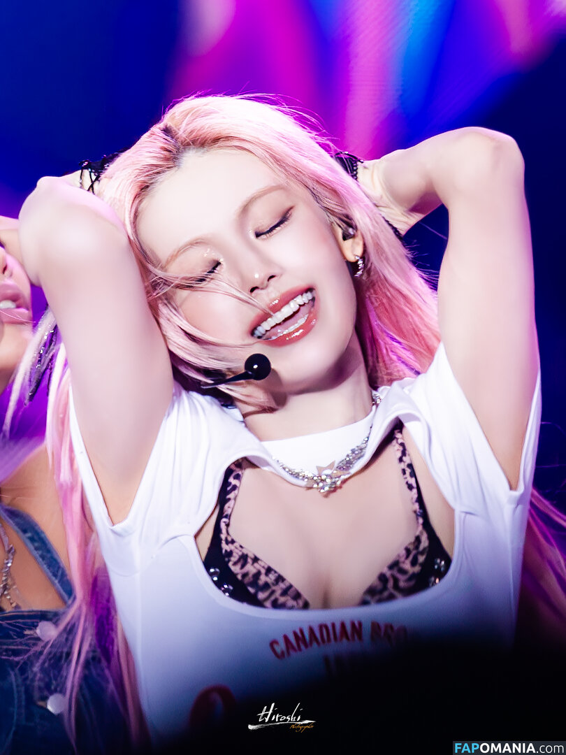 Hwang Ye-ji / ITZY (예지 / Yeji / yezyizhere Nud OnlyFans  Fotografie scursă #44