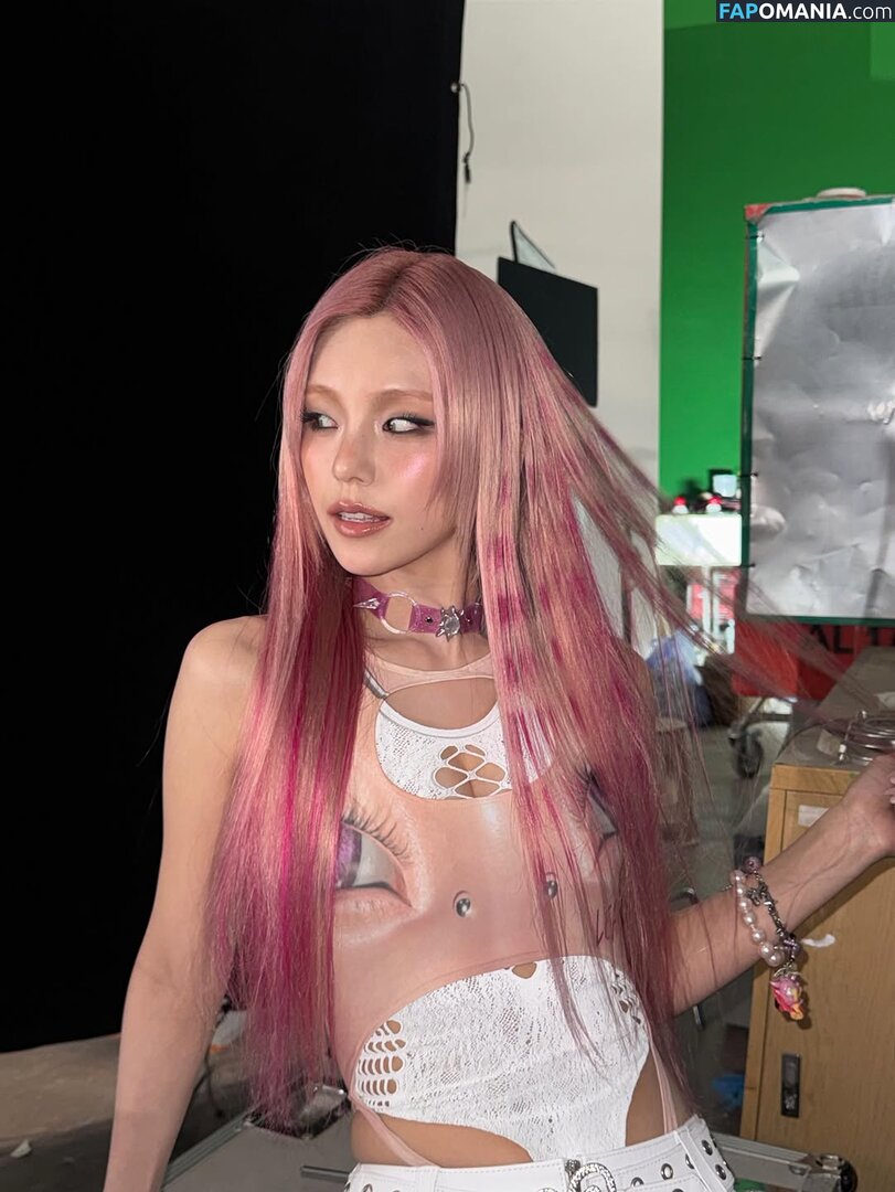 Hwang Ye-ji / ITZY (예지 / Yeji / yezyizhere Nud OnlyFans  Fotografie scursă #62