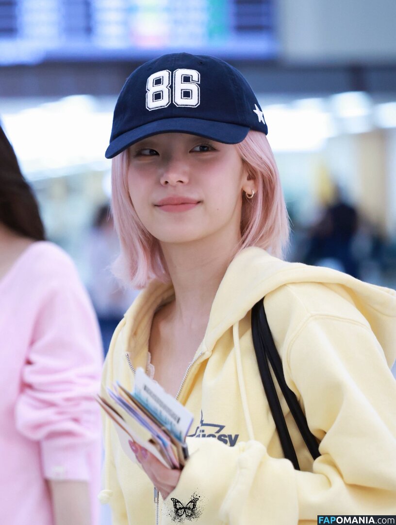 Hwang Ye-ji / ITZY (예지 / Yeji / yezyizhere Nud OnlyFans  Fotografie scursă #68