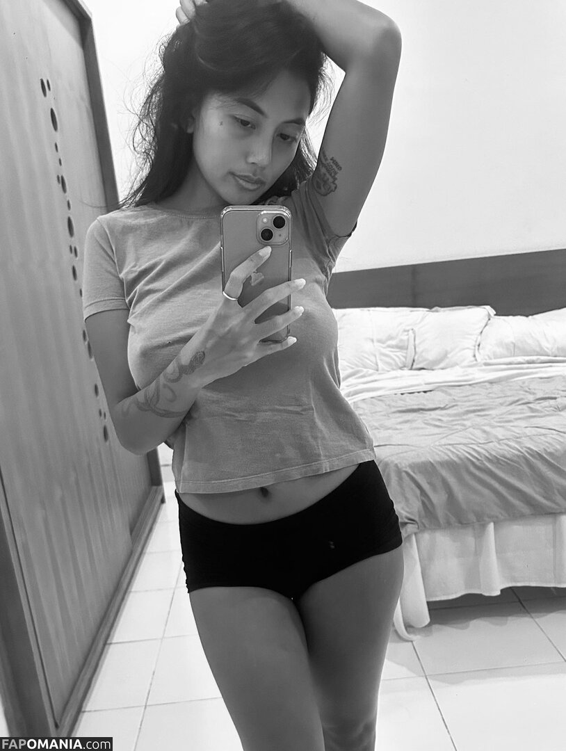 5leepyhead_ / Yeti Kurnia / https: / notp0cahonta5 Nud OnlyFans  Fotografie scursă #19