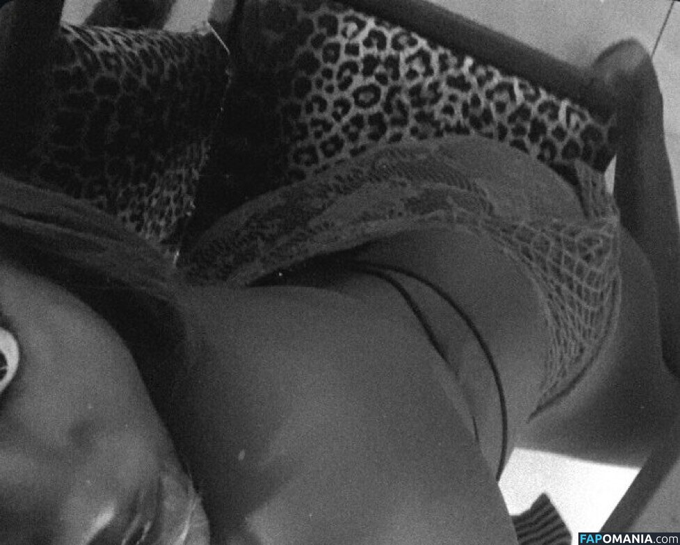 Ygwbt Nud OnlyFans  Fotografie scursă #649