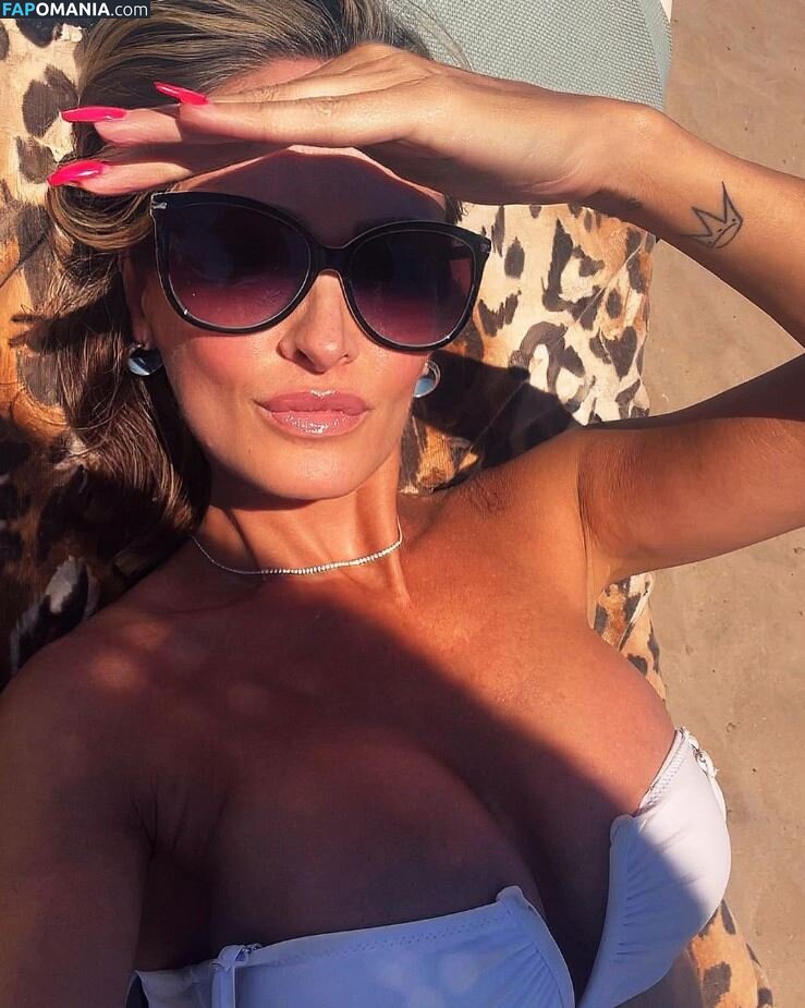 Manuela Blanch / Ylennoir / manuelablanch_official Nud OnlyFans  Fotografie scursă #70