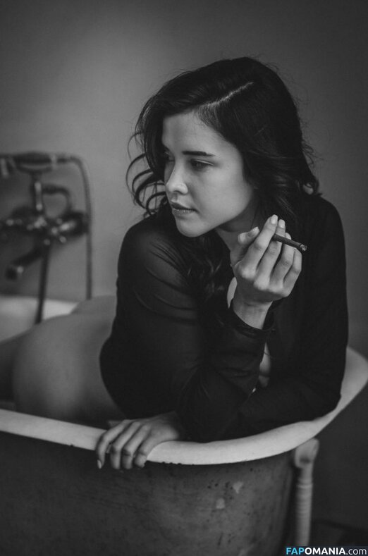 Yoana Nikolova / https: / nikolova__y / nikolova_y Nud OnlyFans  Fotografie scursă #14