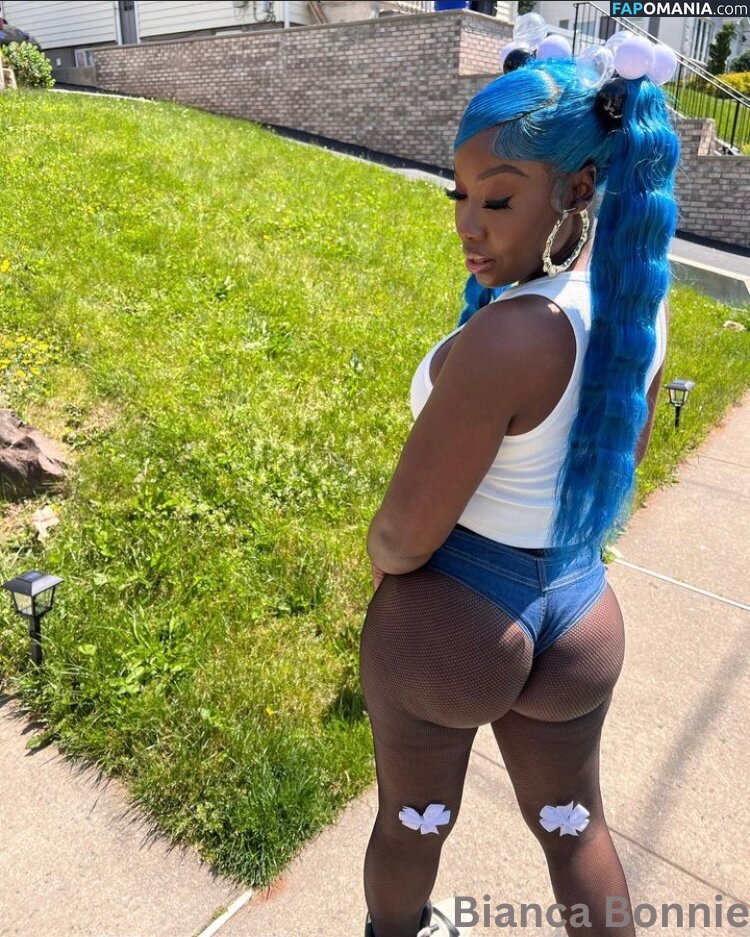 Bianca Bonnie / Biancaaisking / BonGod / Young B / biancaisking / biancaiskinghttps / https: Nud OnlyFans  Fotografie scursă #1