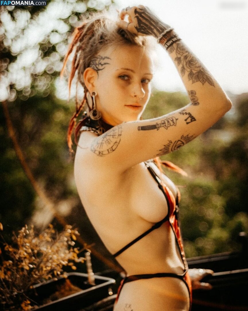Yuka Vilano / shalashinika / yuka.vilano Nud OnlyFans  Fotografie scursă #65