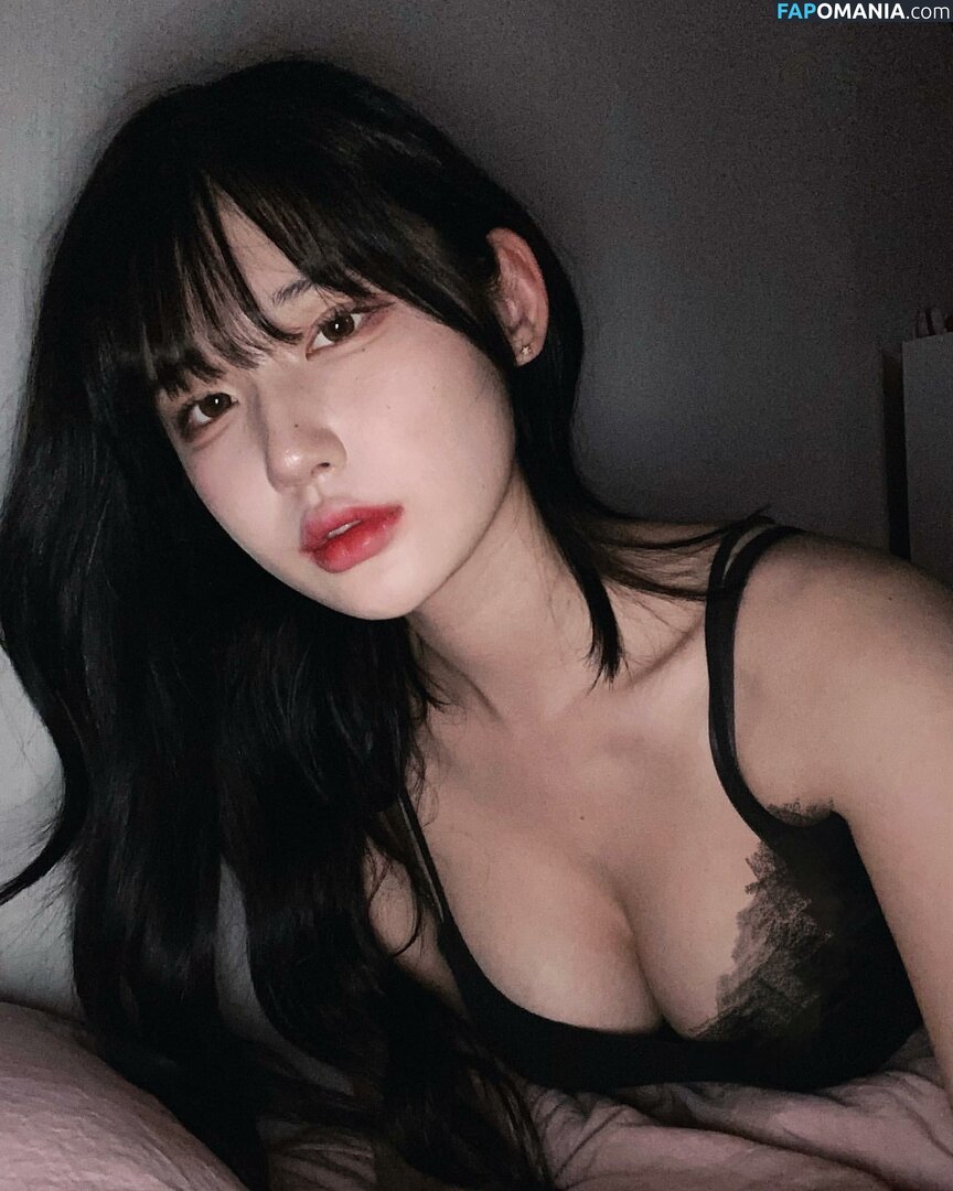 yule_.0.03 Nud OnlyFans  Fotografie scursă #126