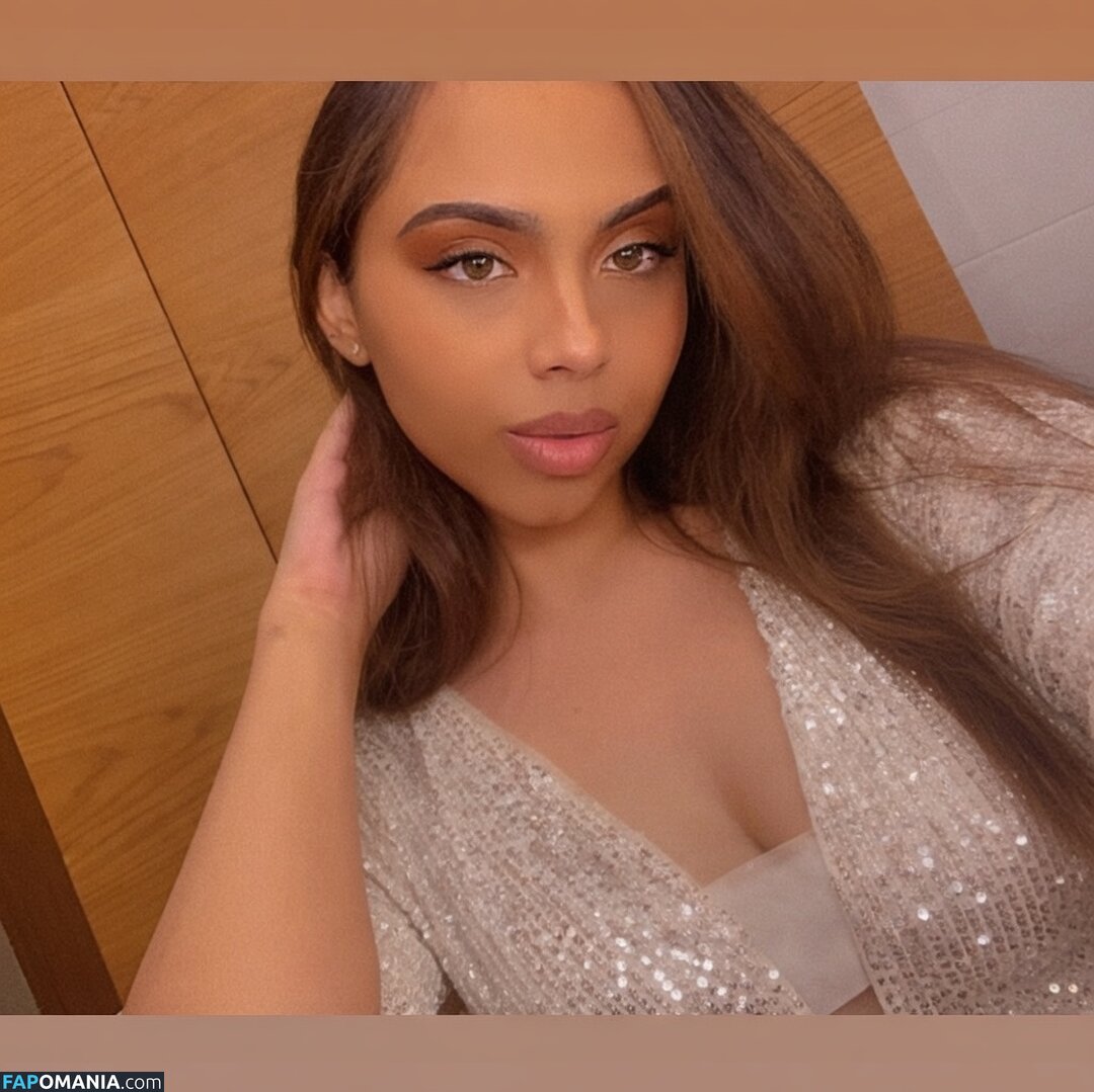 Yusr Murtada Nud OnlyFans  Fotografie scursă #8