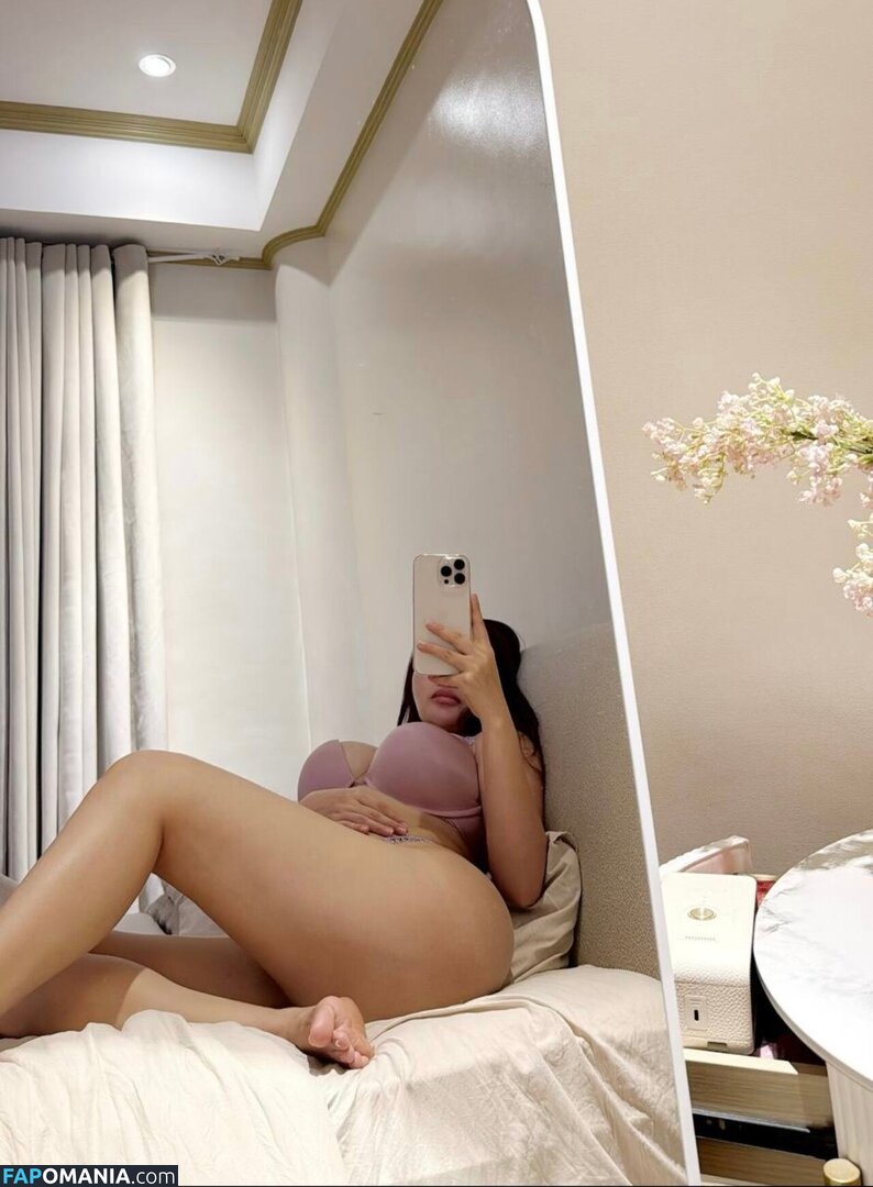 Yvonne Jane Lmio / _myvonnieta / https: / loveyvonneee / myvionneta / myvonnieta / yvonne69 Nud OnlyFans  Fotografie scursă #10