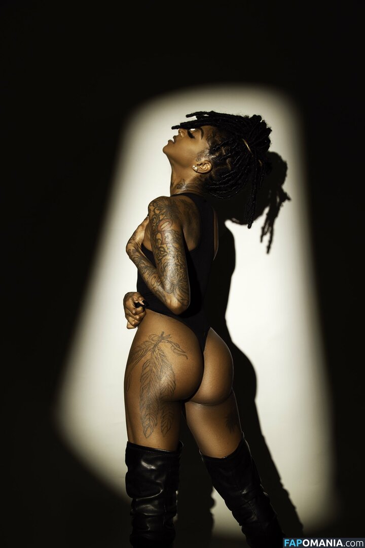Zaria Linton / ZariaFknLinton / zarialinton Nud OnlyFans  Fotografie scursă #6