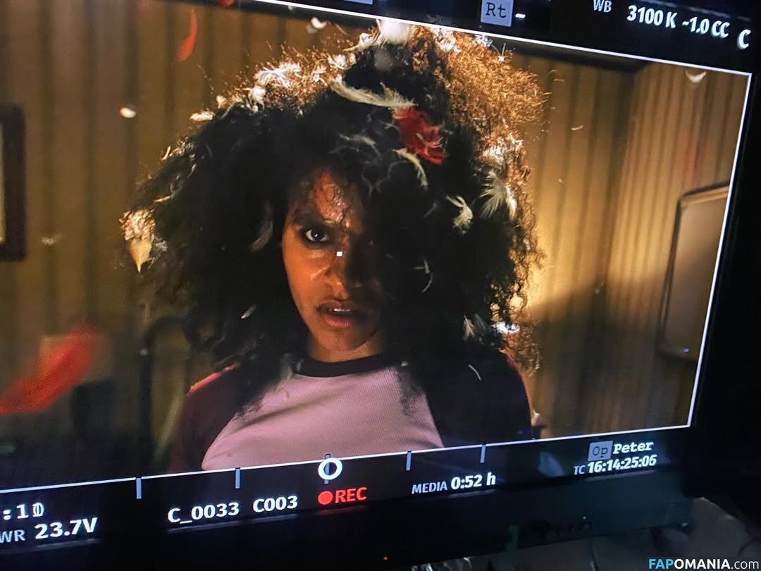 Zazie Beetz / zaziebeetz Nud OnlyFans  Fotografie scursă #2