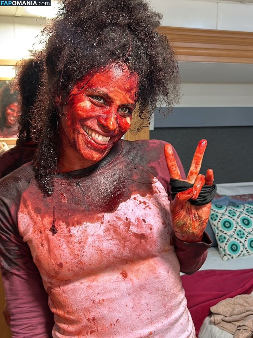 Zazie Beetz / zaziebeetz Nud OnlyFans  Fotografie scursă #8