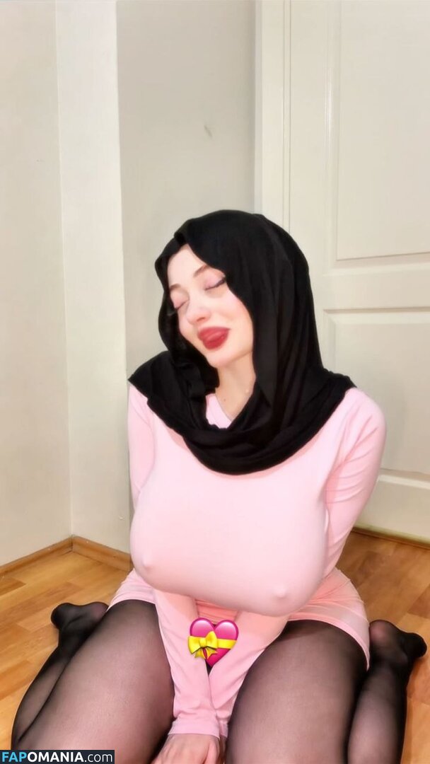 Zelal / birlikteolsakcokyakisirdikk / ldrzelall Nud OnlyFans  Fotografie scursă #9