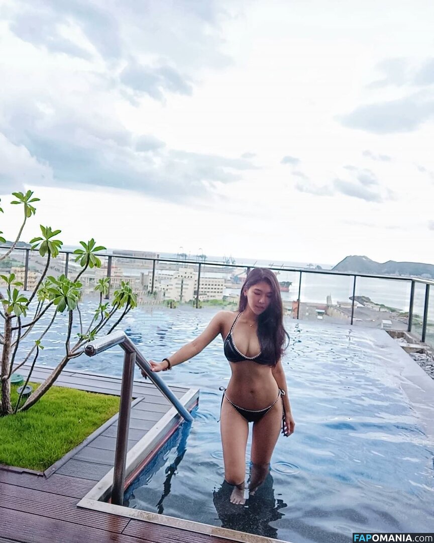 https: / zeng.zzzz Nud OnlyFans  Fotografie scursă #1