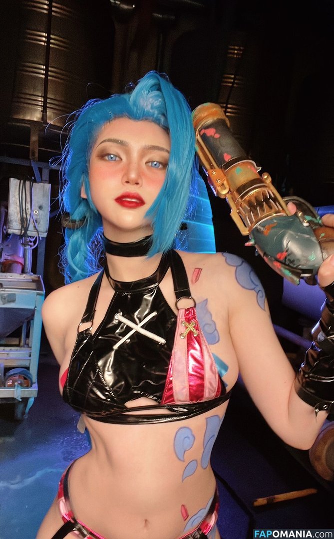 ZinieQ / zinie / zinieq_cosplayer / 𝐙𝐢𝐧𝐢𝐞𝐐 Nud OnlyFans  Fotografie scursă #128