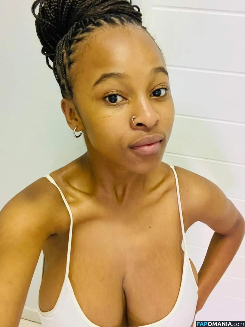 Zizipho Ondiswa / majokwenizizipho / zizipho_majokweni Nud OnlyFans  Fotografie scursă #11