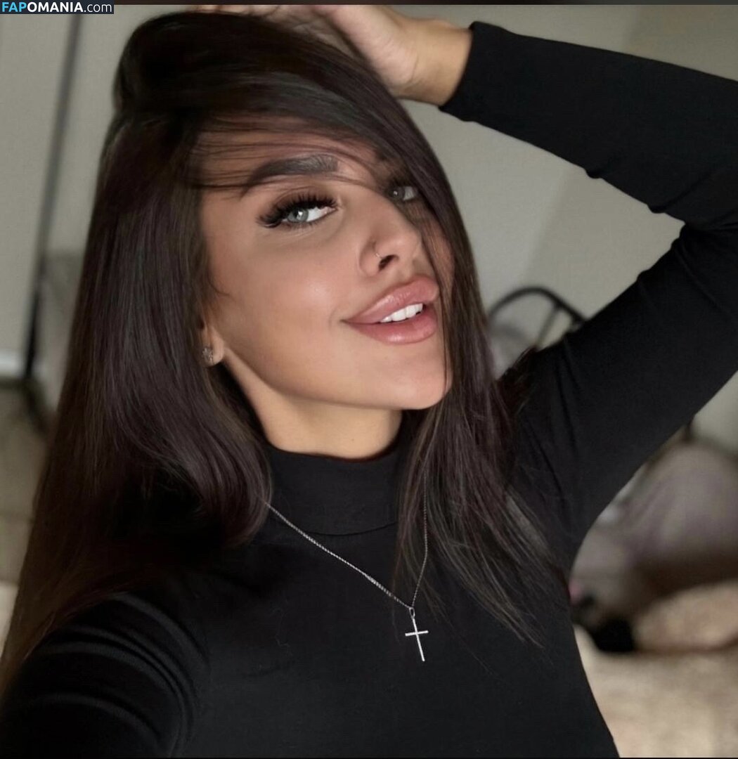 Zlata / zlatyhca / zlatyhka Nud OnlyFans  Fotografie scursă #1