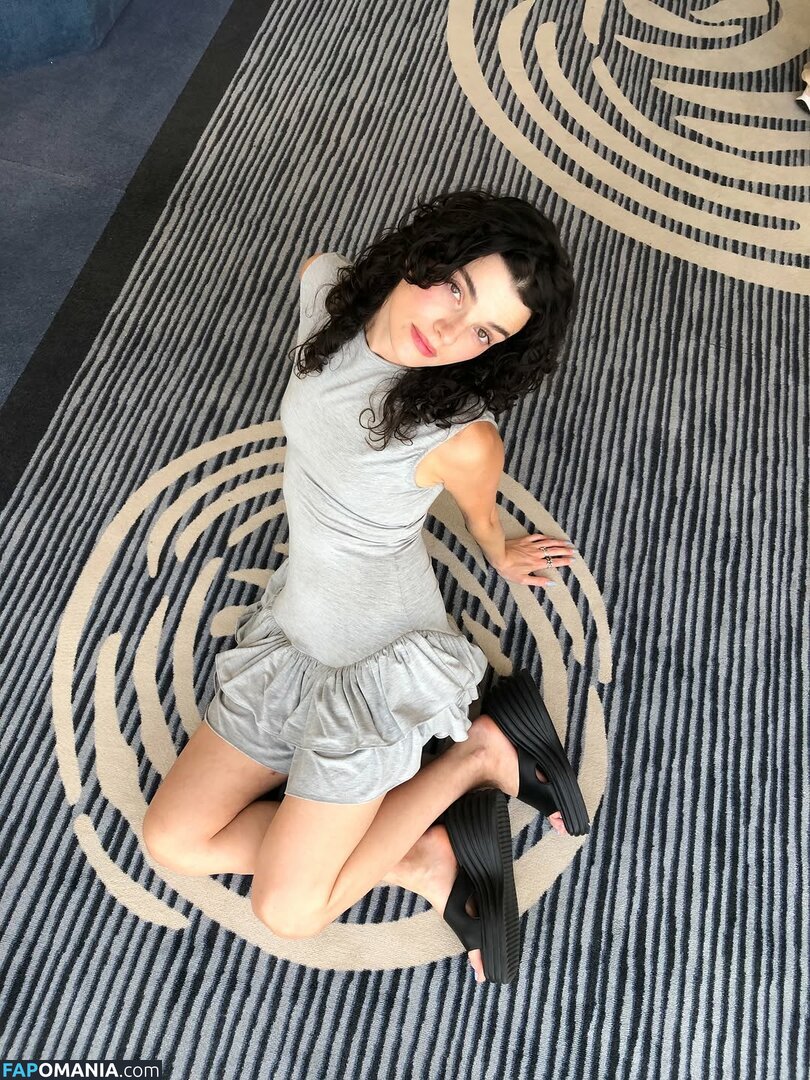 Zoe Steiner / https: / zoesteiner / zoesteiner2 Nud OnlyFans  Fotografie scursă #7