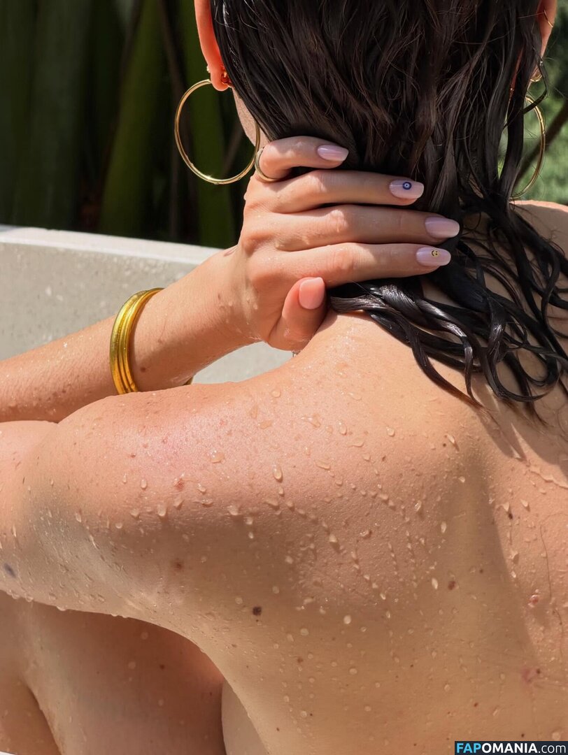 Zoelegavrian _ Zazou_dcy / zoelegavrian Nud OnlyFans  Fotografie scursă #4
